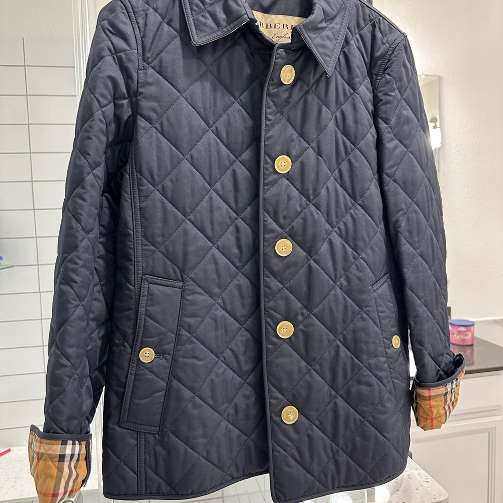Burberry womens Quilted Thermoregulated Jacket
